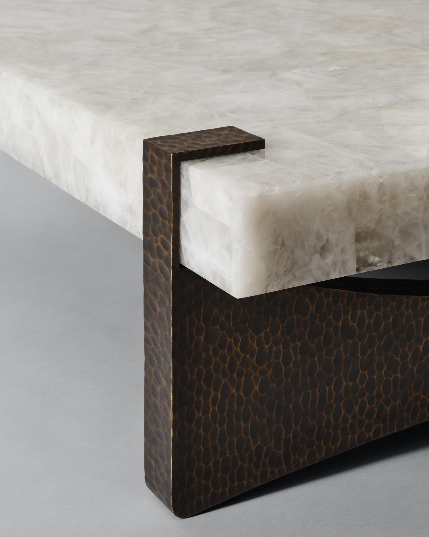 DeMuro Das MOORE COFFEE TABLE